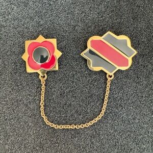 Vintage Red & Black Enamel Chateline Brooch